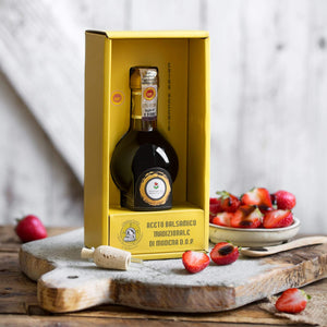 Traditional DOP Balsamic Vinegar of Modena Aged and Extra-aged (12 and 25 years)